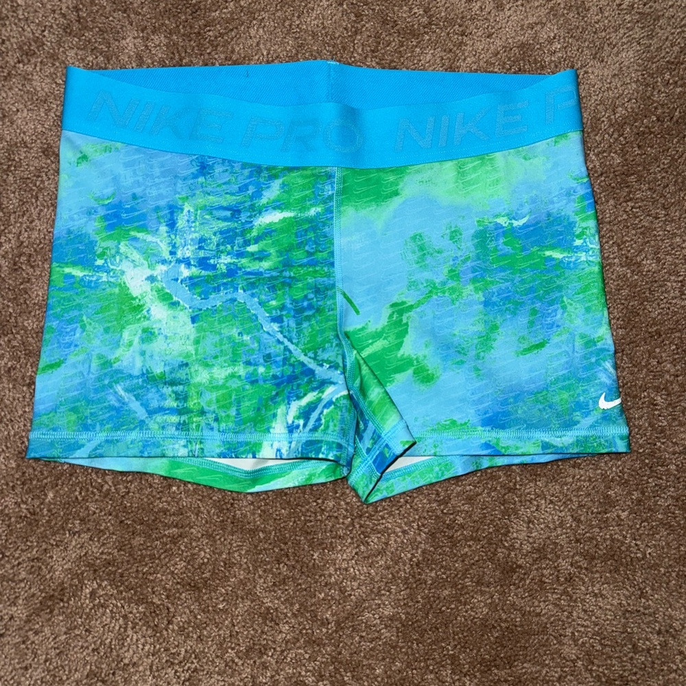SOLD**Ladies Nike Blue and Green biker shorts